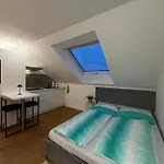 Modernes Dachgeschoss *