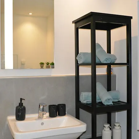 Modernes Dachgeschoss * Augsburg