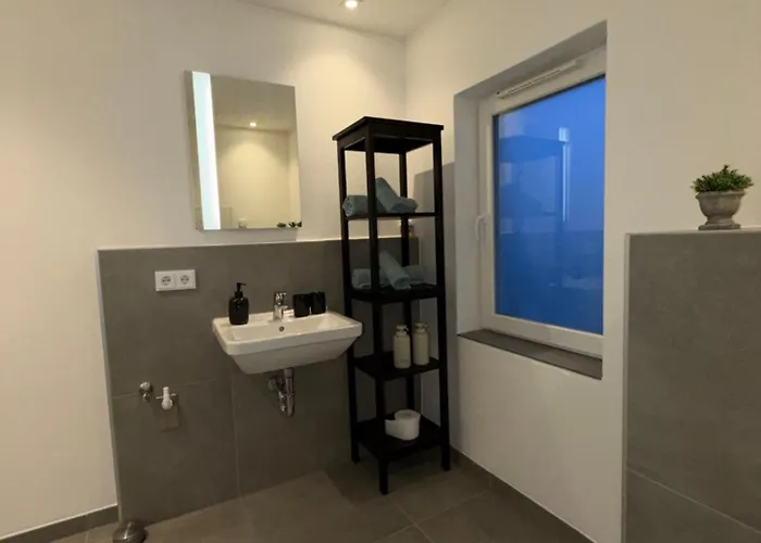 Modernes Dachgeschoss * Augsburg