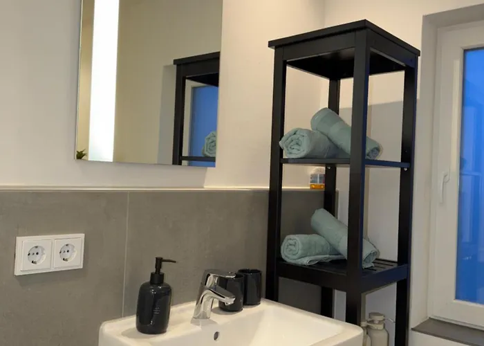 Modernes Dachgeschoss * Augsburg